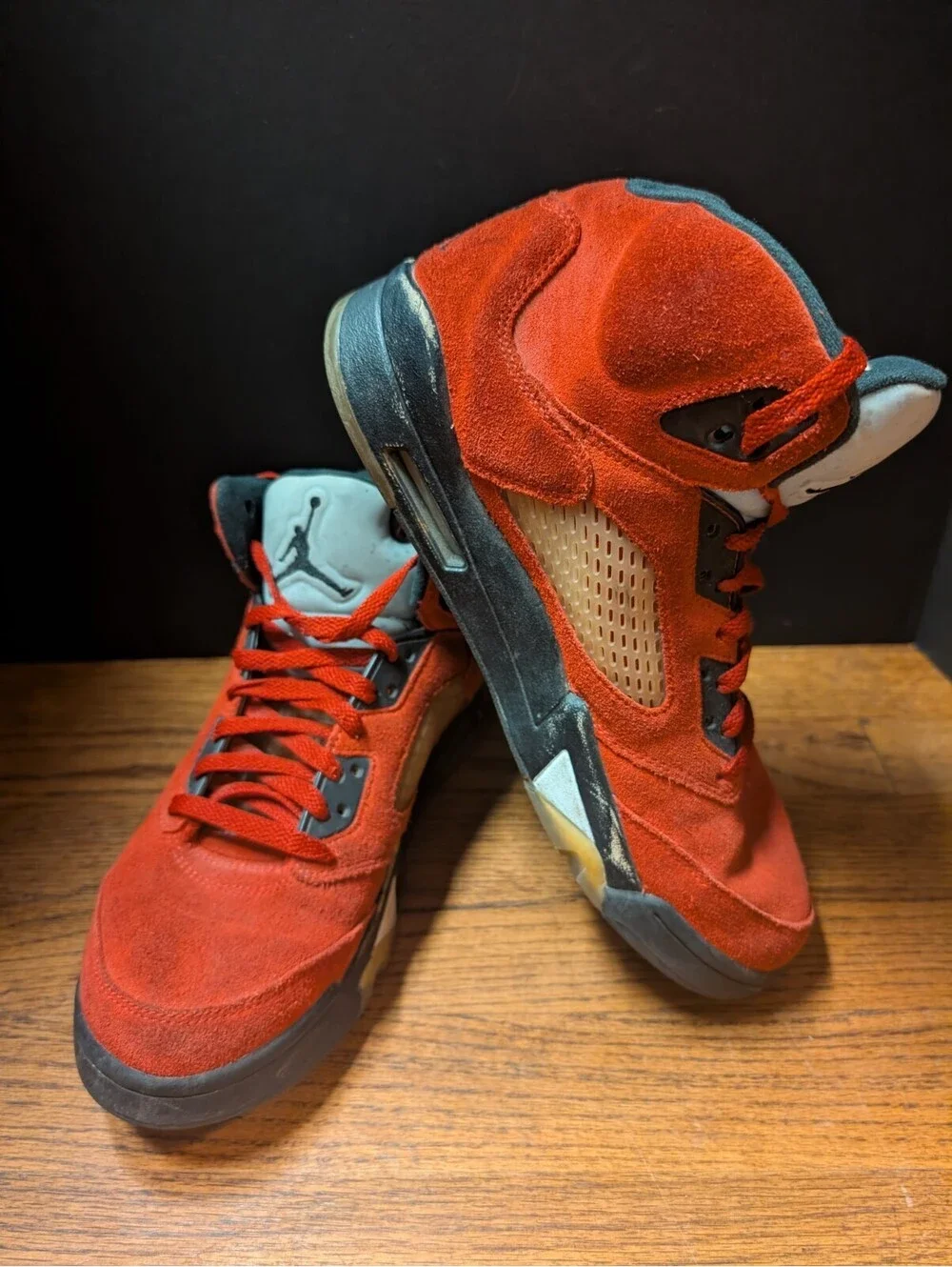 Air Jordan 5 Retro Raging Bull Varsity Red Suede Mid Top DD0587-600 Sz 9